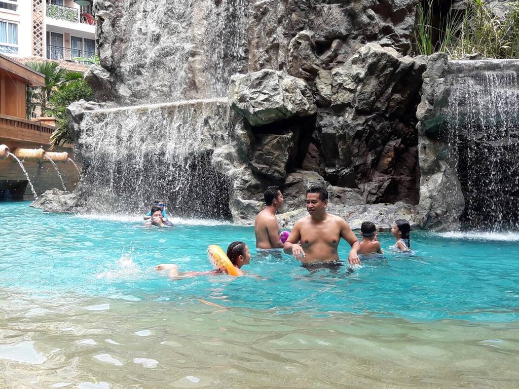 Atlantis Condo Resort Jomtian Pattaya 乔木提恩海滩 外观 照片